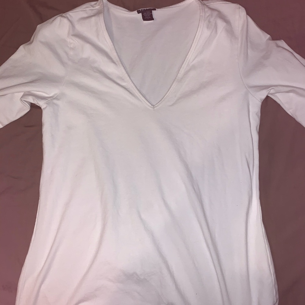Torrid white v-neck t-shirt